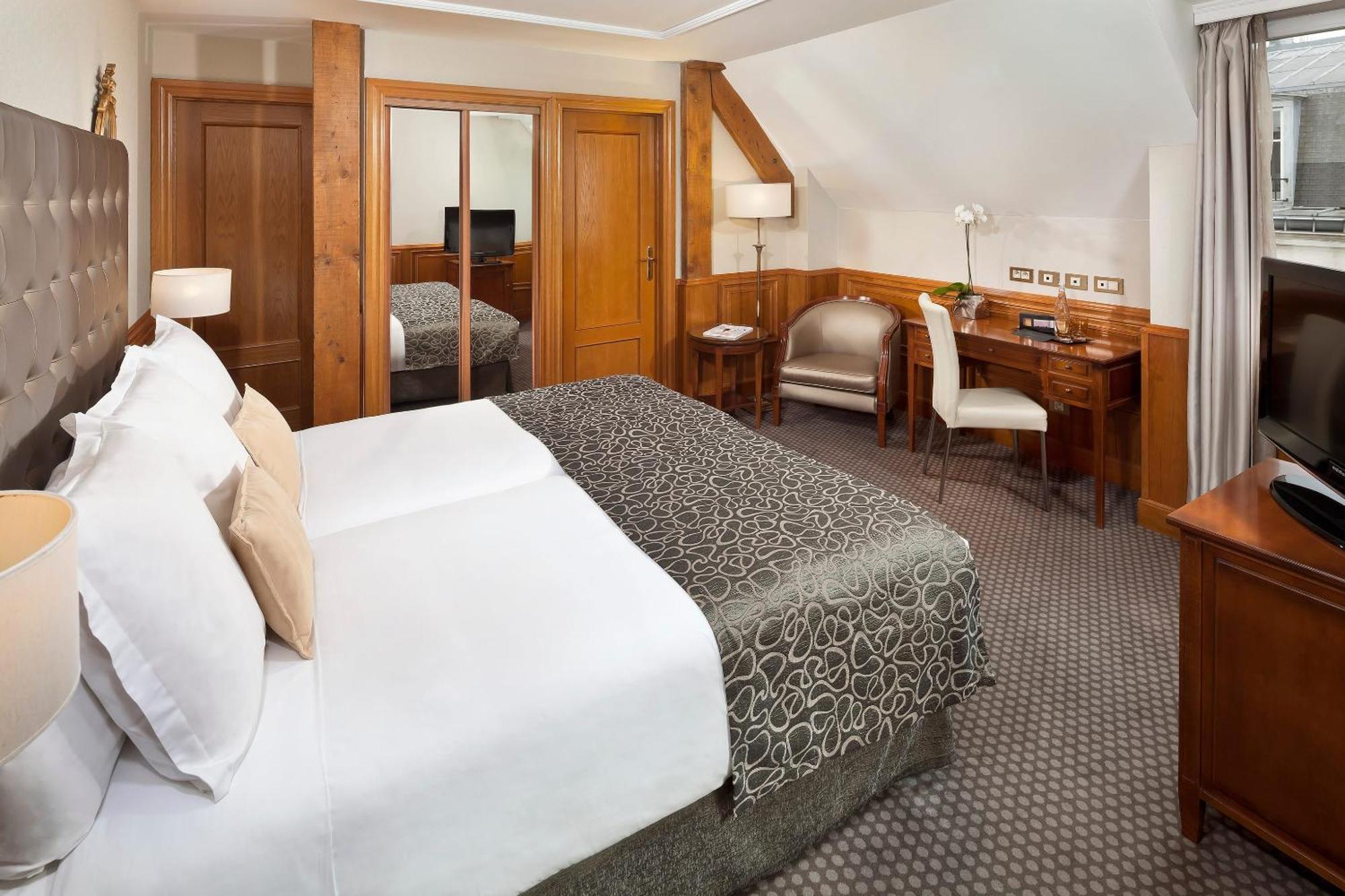 Premium Double Room,1756503646:JPEG